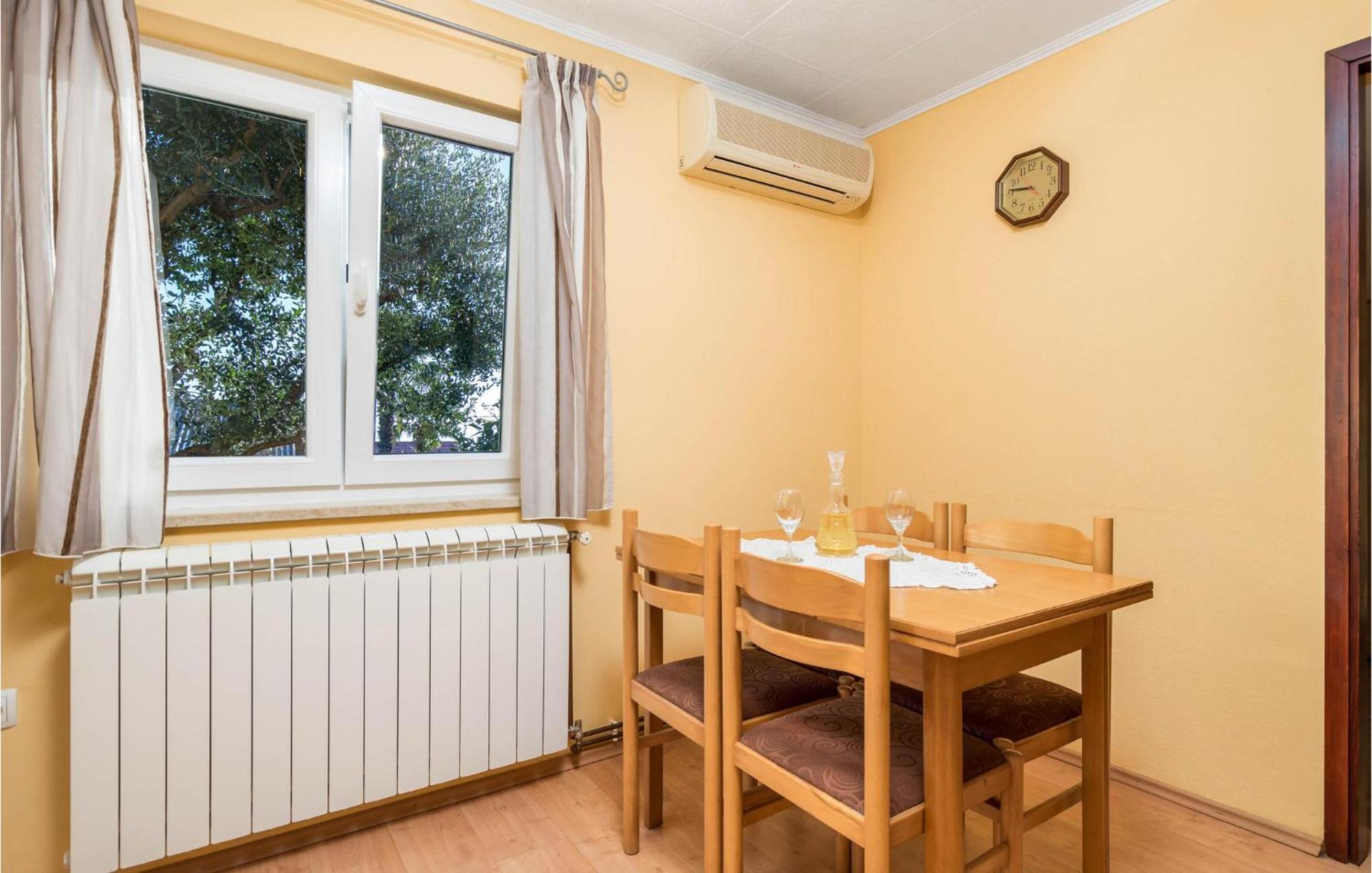 Stunning Apartment In Lovran With Kitchen 外观 照片